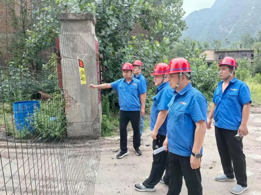 以更高更嚴(yán)更實舉措 筑牢安全環(huán)保防線 以更高更嚴(yán)更實舉措 筑牢安全環(huán)保防線